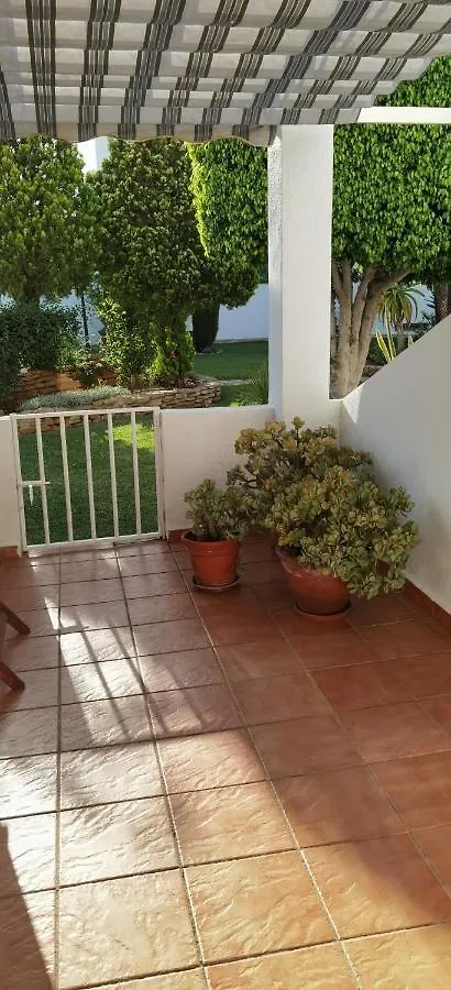 Villa Duplex En Urbanizacion Con Piscina Comunitaria Y Wifi à Mojácar Hébergement de vacances